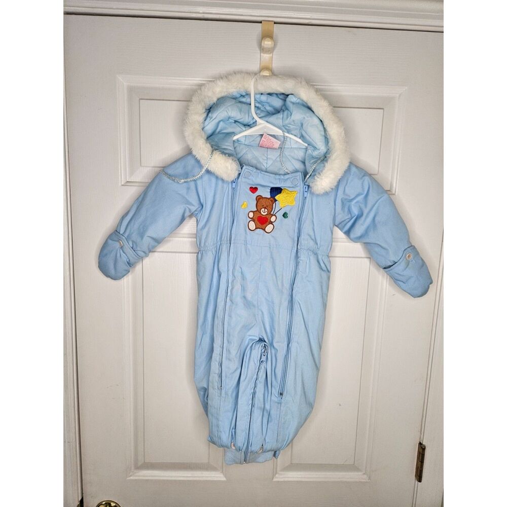 Heart Warmers Snow Set Approximate Size 3-9 Month Old Has Stain On One Bootie